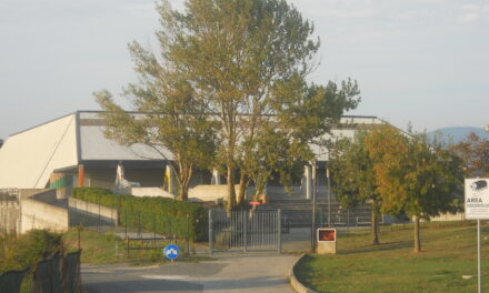 PALAZZETTO DELLO SPORT DI COLLESALVETTI, STANZIATI ALTRI 32.050 €. PERPLESSITÀ DEI 5 STELLE, ROSSI: «ABBIAMO GIÀ DATO»