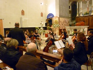 Giovanni Mazzini e Filippo Rovai eseguono il "Concerto per due violoncelli" di A. Vivaldi