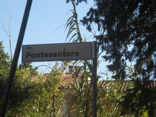 Via Pontesantoro