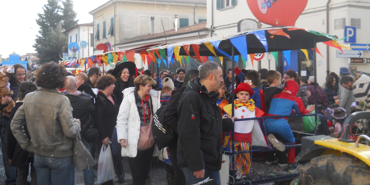 COLLESALVETTI IN FESTA PER IL CARNEVALE