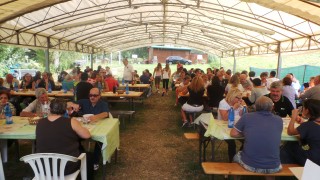 pranzo di beneficenza