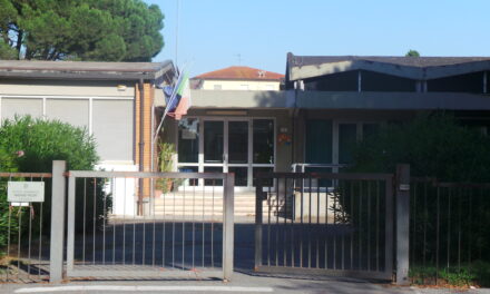 INTRUSIONE CON FURTO ALLA SCUOLA MEDIA DI COLLE. ECCO COSA È ACCADUTO E COSA È STATO PORTATO VIA