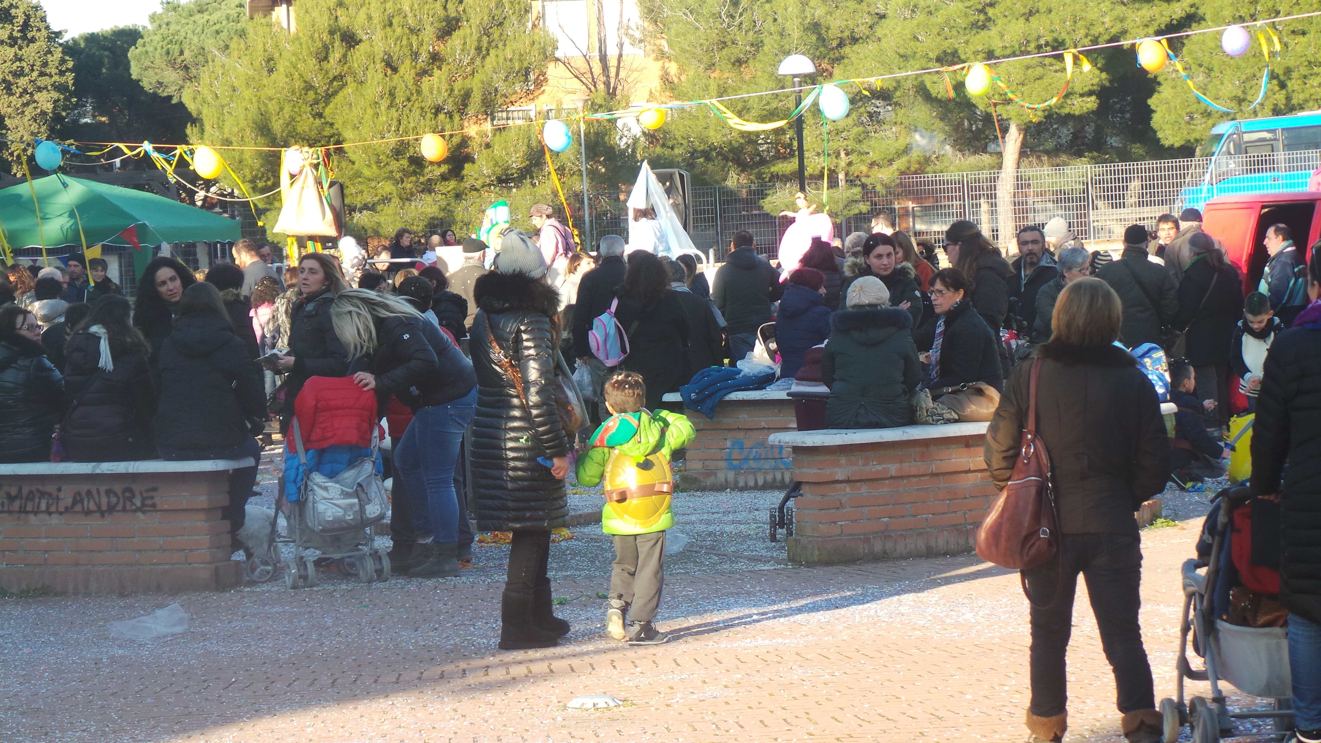 A STAGNO TORNA IL CARNEVALE CON MUSICA, ANIMAZIONE E… LA CONSUETA PENTOLACCIA