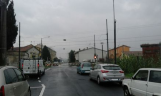 passaggio a livello bloccato