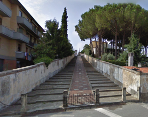 scalinata di Collesalvetti