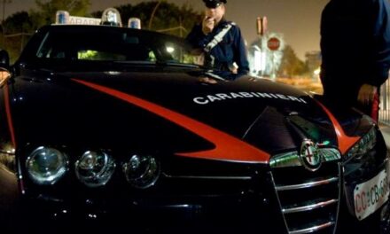 PADRE E FIGLIO ARRESTATI PER ESTORSIONE, RAPINA, LESIONI E DANNEGGIAMENTO