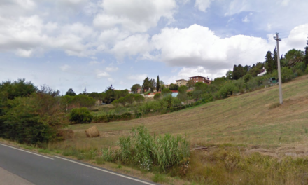 INCIDENTE SU VIA DELLE SORGENTI FRA UNA MACCHINA E UN TRATTORE: 3 FERITI