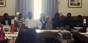 ARRIVATI A STAGNO 8 NUOVI PROFUGHI RICHIEDENTI ASILO. BACCI: «L’INTEGRAZIONE GIÀ SPERIMENTATA A COLLE É INCORAGGIANTE»