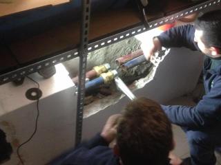 ROTTO UN TUBO DELL’IMPIANTO DI RISCALDAMENTO DELLA SCUOLA DI COLLESALVETTI. GUASTO RIPARATO