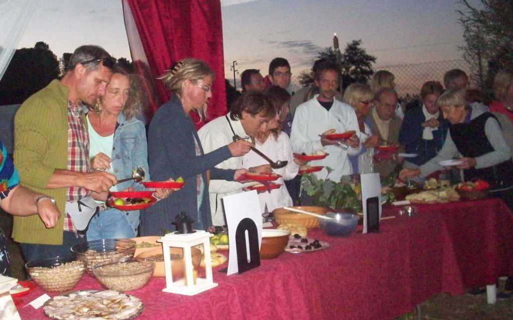 “A CENA NELL’ANTICA ROMA”… A STAGNO, NELLA TENUTA INSUESE. LA SINGOLARE INIZIATIVA DELL’ASSOCIAZIONE GAIA