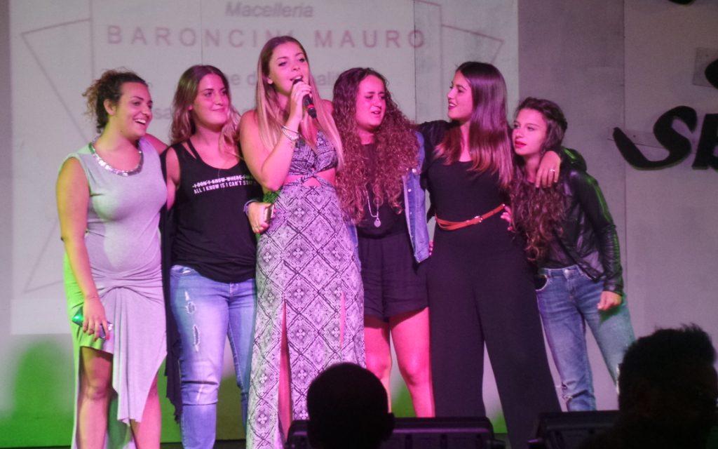 “CANTANTI ALLO SBARAGLIO”: VERONICA VESTRI È LA VINCITRICE DELL’EDIZIONE 2017: FOTOGALLERY DI PREMIATI E CONCORRENTI