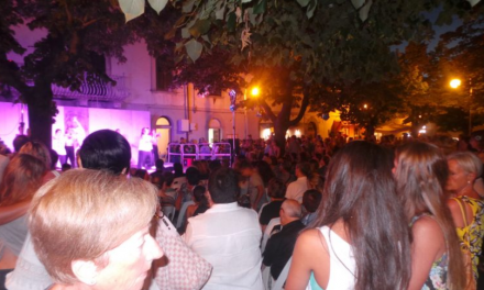 STASERA COLLESALVETTI SARÀ IN FESTA CON LA “NOTTE CLARA”