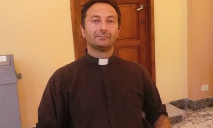 GUASTICCE HA IL SUO NUOVO PARROCO: DON RAMON GUIDETTI «RIPRISTINIAMO IL PRESEPE VIVENTE». L’INTERVISTA