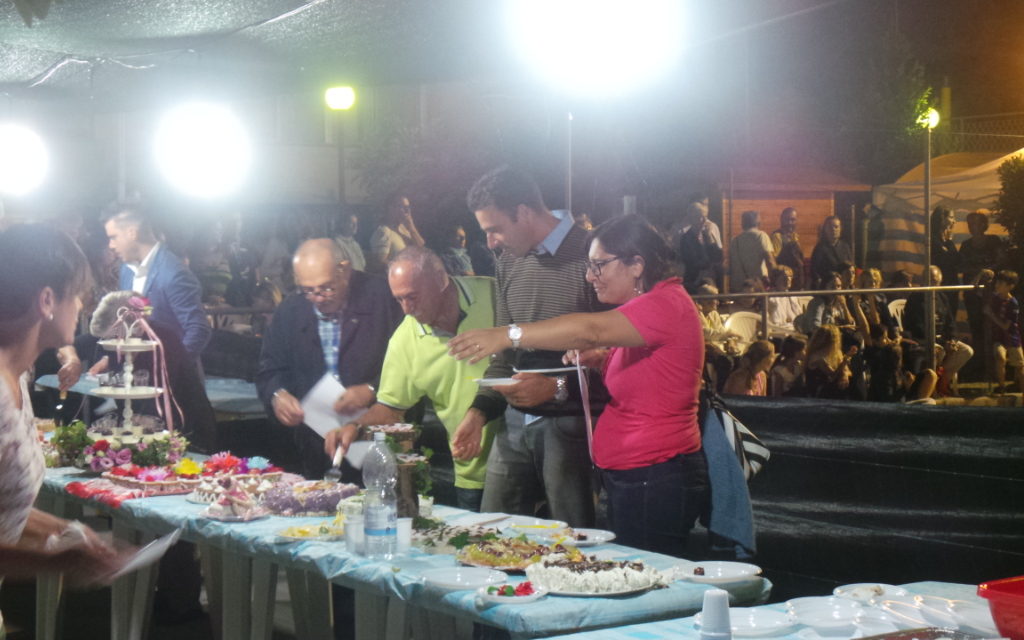 GUASTICCE SALUTA L’ESTATE CON UNA GARA DI DOLCI