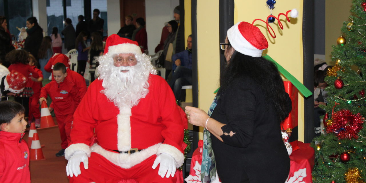 A COLLESALVETTI GIÀ SI RESPIRA ARIA NATALIZIA. E LA FESTA CON BABBO NATALE È TUTTA A MISURA DI BAMBINO