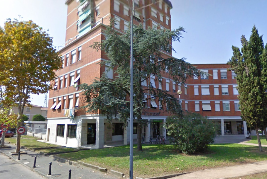 A GUASTICCE UNA MANIFESTAZIONE PER LA CHIUSURA DELLA FILIALE DELLA BANCA SABATO 19 MAGGIO