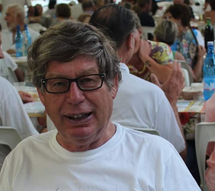 OGGI ALLA CASA DELLA SALUTE DI STAGNO L’APPOSIZIONE DI UNA TARGA IN MEMORIA DEL DOTT. ALESSANDRO SBRANA