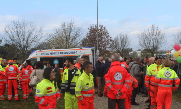 INAUGURATA A COLLE LA NUOVA AMBULANZA MEDICALIZZATA DELLA PUBBLICA ASSISTENZA