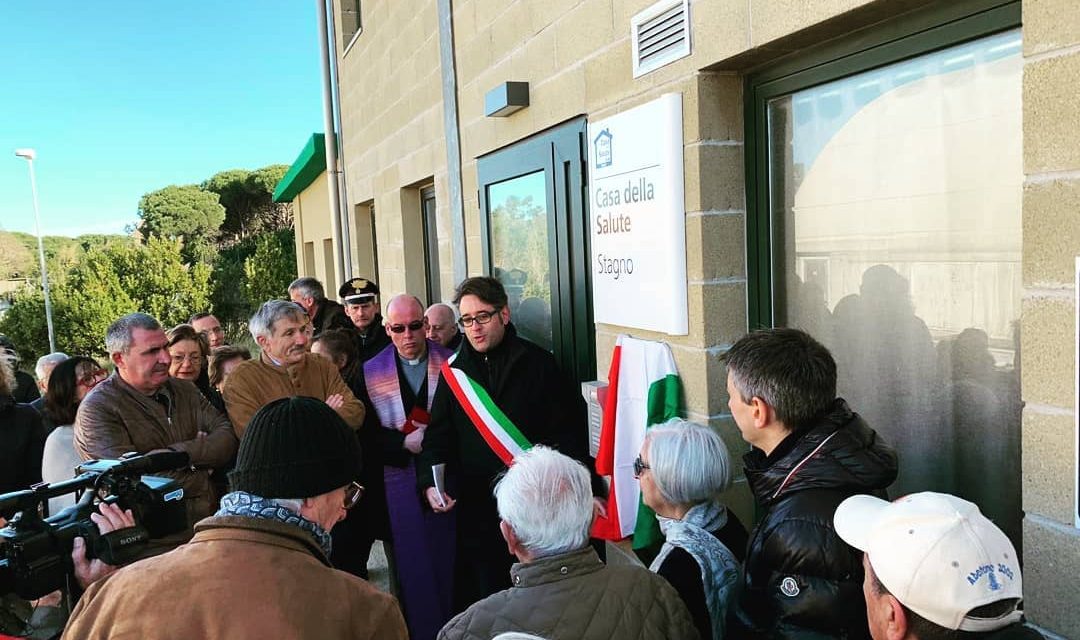 LA CASA DELLA SALUTE DI STAGNO INTITOLATA AL DOTT. ALESSANDRO SBRANA (IN UNA DATA NON CASUALE)