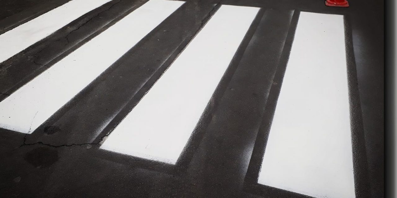 IN ATTO IL RIFACIMENTO DELLA SEGNALETICA ORIZZONTALE