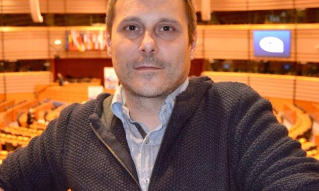 I CINQUE STELLE CANDIDANO ROSSI COME SINDACO ALLE AMMINISTRATIVE DEL COMUNE DI COLLESALVETTI