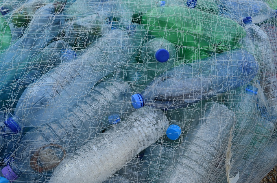“TOSCANA PLASTIC FREE”, BUGLI: «APPROVATA LA LEGGE CHE VIETA LA PLASTICA MONOUSO IN SPIAGGE E PARCHI»