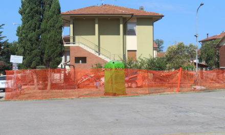 AL VIA I CANTIERI PER LA RIQUALIFICAZIONE DEI PARCO GIOCHI IN ALCUNE FRAZIONI COLLIGIANE