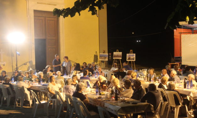 A STAGNO VECCHIO UNA CENA PER SCEGLIERE LA SCULTURA DA ESPORRE IN OCCASIONE DELLE FESTIVITÀ NATALIZIE