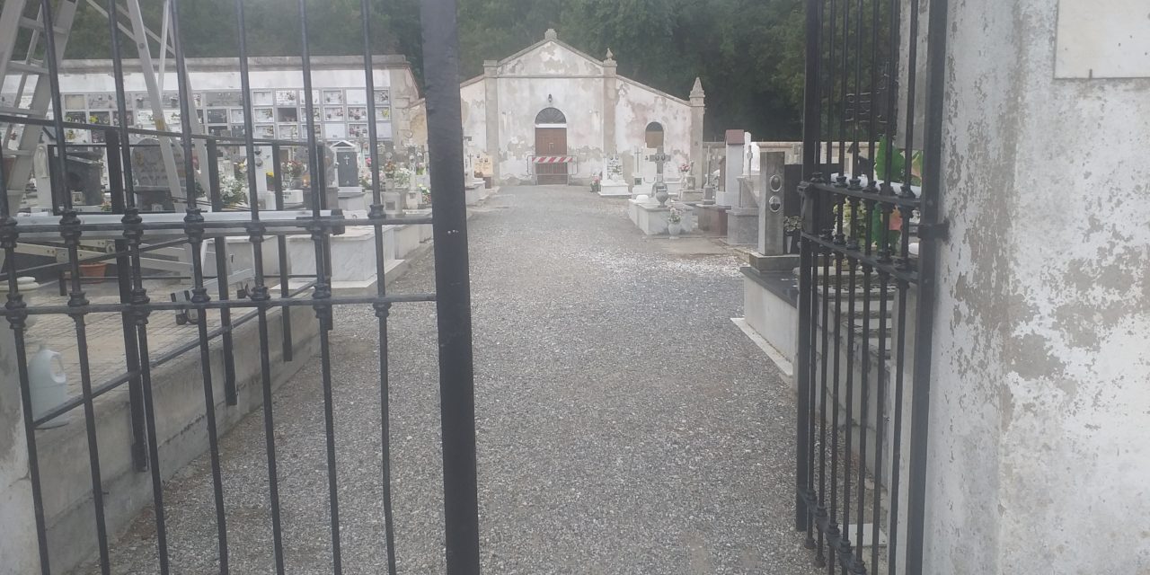 CIMITERO DI GUASTICCE: IL PUNTO DELLA SITUAZIONE SUI LAVORI DI MANUTENZIONE E SUI LOCULI