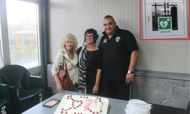 A COLLESALVETTI INSTALLATO UN DEFIBRILLATORE IN MEMORIA DI LUCA TAMPUCCI