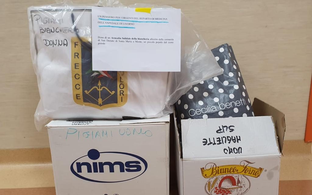 “ARMADIO SOLIDALE”, L’ASL: “DONATI ALL’OSPEDALE DI LIVORNO PIGIAMI E ALTRO ANCORA PER I PAZIENTI COVID”
