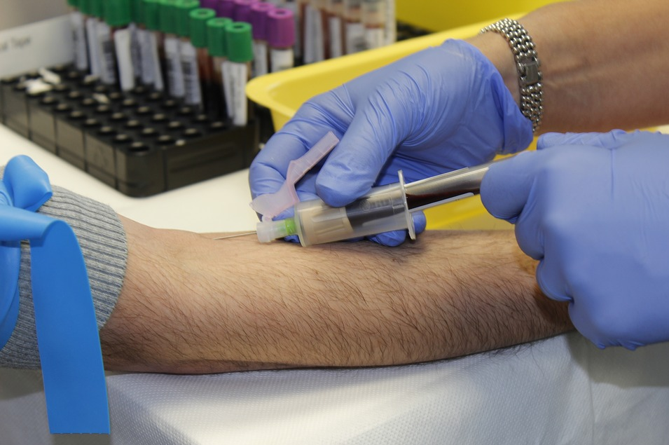 CORONAVIRUS, SCREENING SIEROLOGICI: IN TOSCANA TEST A 400.000 PERSONE