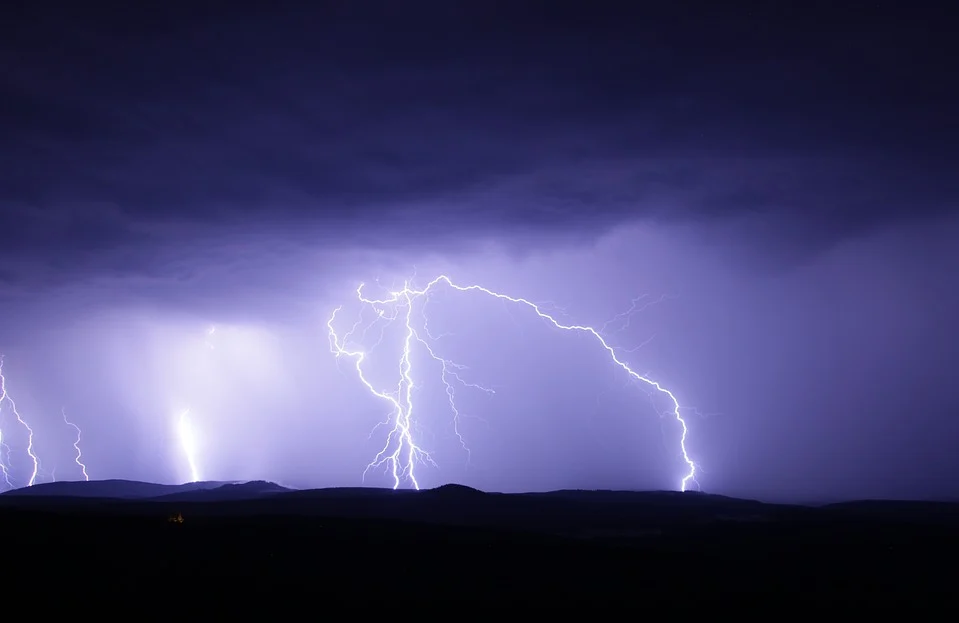 ALLERTA METEO ARANCIONE PER TEMPORALI FORTI E RISCHIO IDROGEOLOGICO