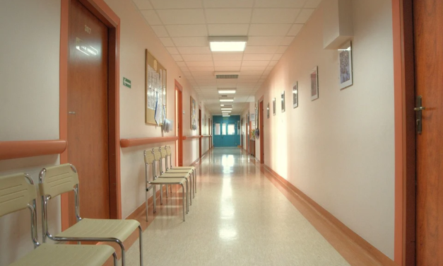 ORDINANZA REGIONALE: VISITE IN OSPEDALE SOLO PER PAZIENTI PARTICOLARMENTE FRAGILI (E PER POCO TEMPO)