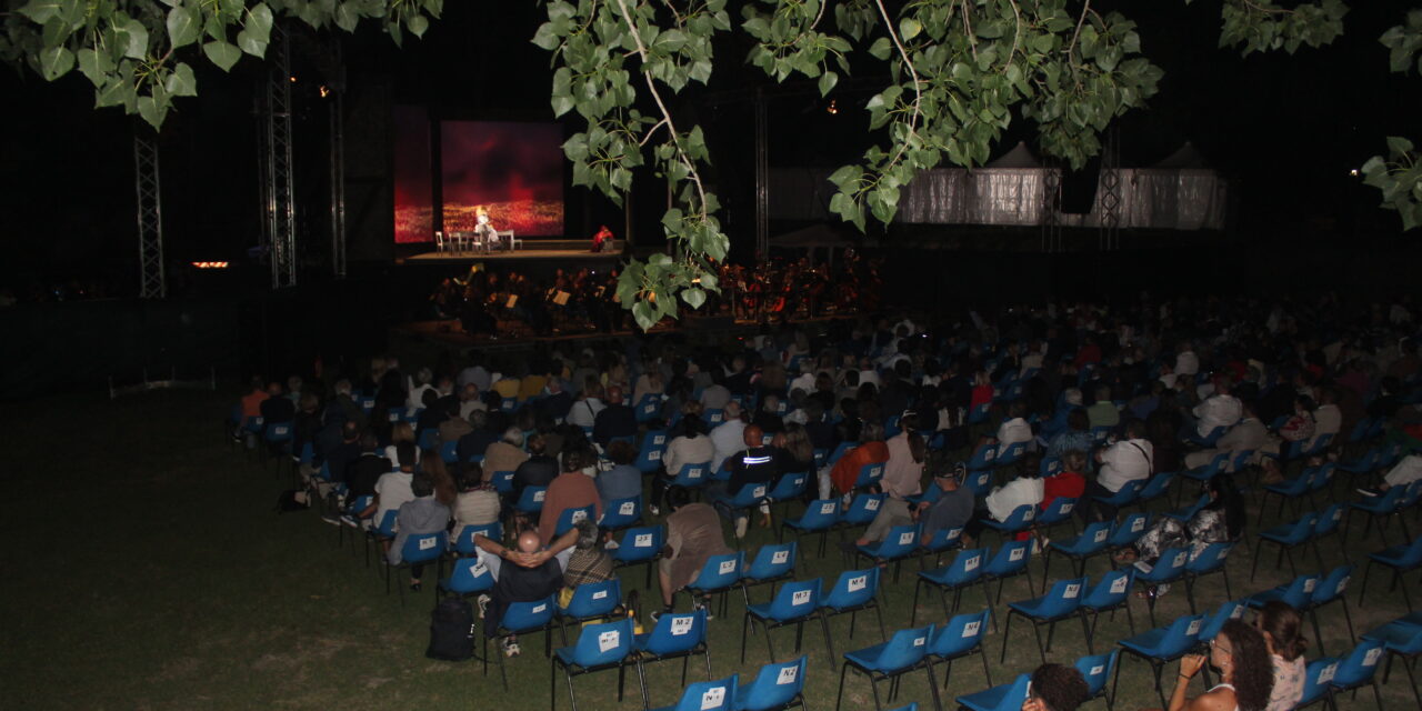 A GUASTICCE IL PUBBLICO PREMIA ANCORA UNA VOLTA “OPERA AL LAGO”