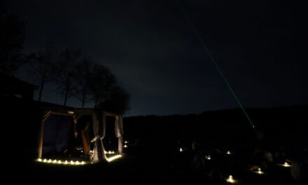 A GUASTICCE PER AMMIRARE LE “STELLE CADENTI SUL LAGO”