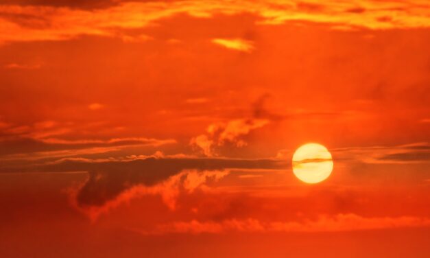 METEO, I CONSIGLI DELLA REGIONE PER PROTEGGERSI DAL CALDO