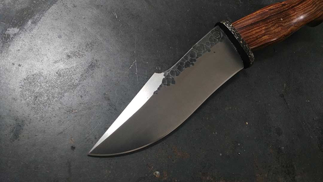 A MONTECANDOLI (CASTELL’ANSELMO) NUOVO APPUNTAMENTO PER IL CORSO DI FORGIATURA LAME