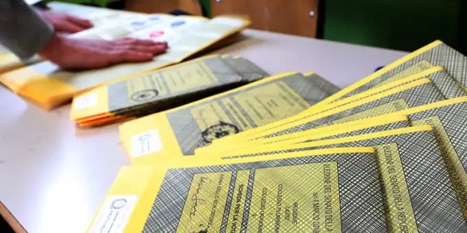 REGIONALI 2025: ALLE 19 HA VOTATO IL 28,17% DEGLI AVENTI DIRITTO IN REGIONE. A COLLESALVETTI IL 26,16%