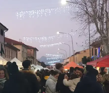 Vicarello si veste di magia: i Mercatini di Natale conquistano grandi e piccini