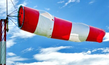 AVVISO DI CRITICITÀ PER RISCHIO VENTO: RACCOMANDAZIONI E STRUMENTI DI PREVENZIONE