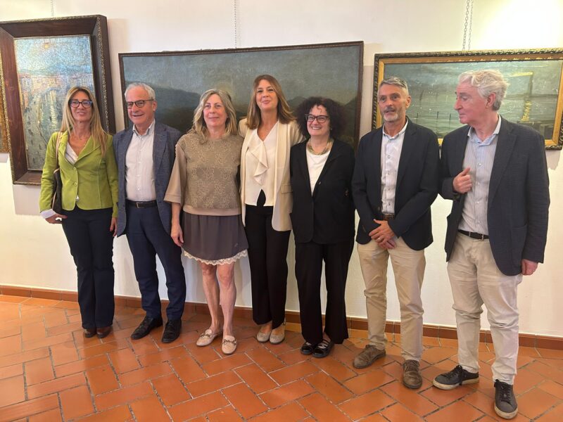 In foto da sx:Elisa Salvadori, Luciano Barsotti, Francesca Cagianelli, Vanessa Carli, Alessandra Casini, Alessandro Merlo, Dario Matteoni